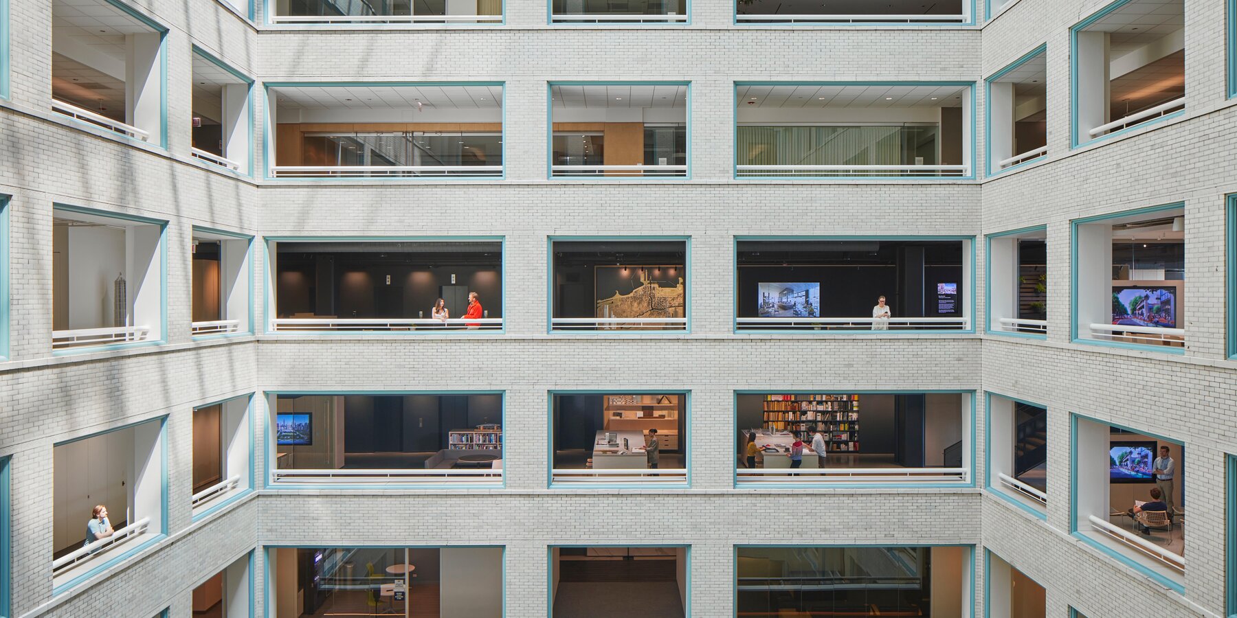 CHICAGO COMMERCIAL OFFICE RENOVATION- SKIDMORE, OWINGS & MERRILL INTERNAL