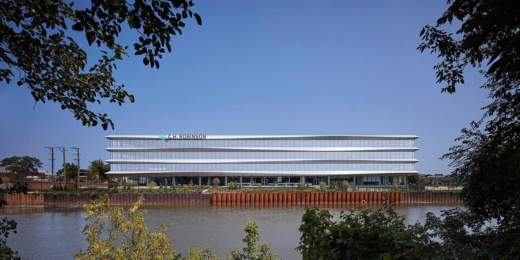 Office Construction & Renovation - 1515 W Webster exterior full building view