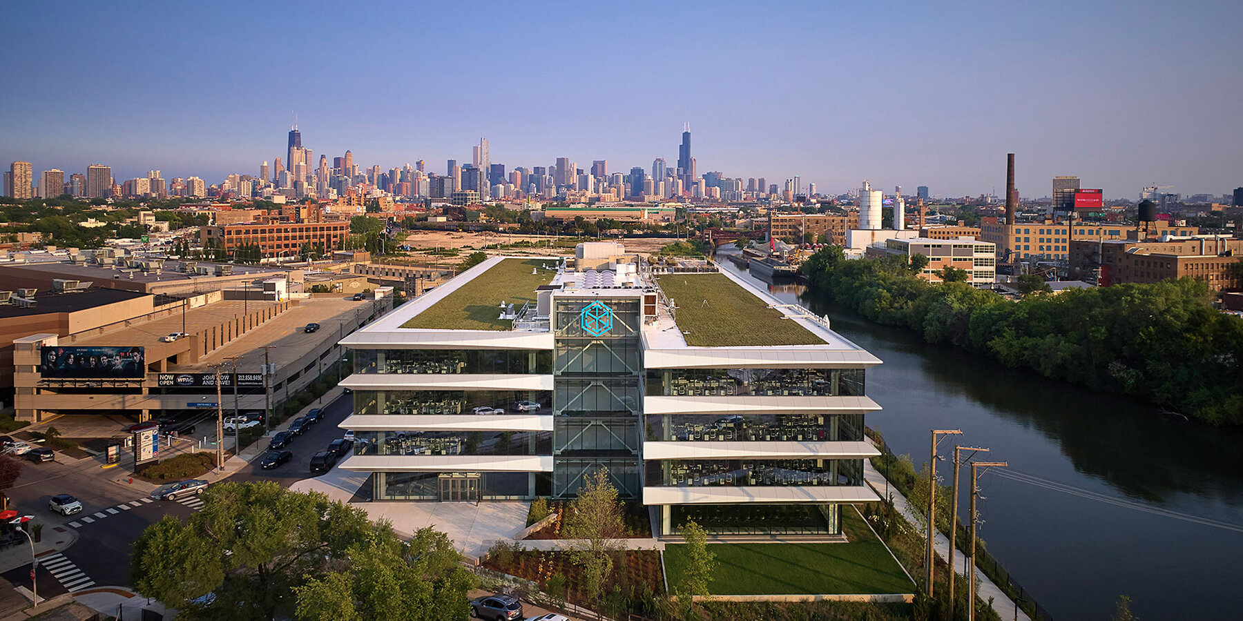 Office Construction & Renovation - 1515 W Webster exterior roof view