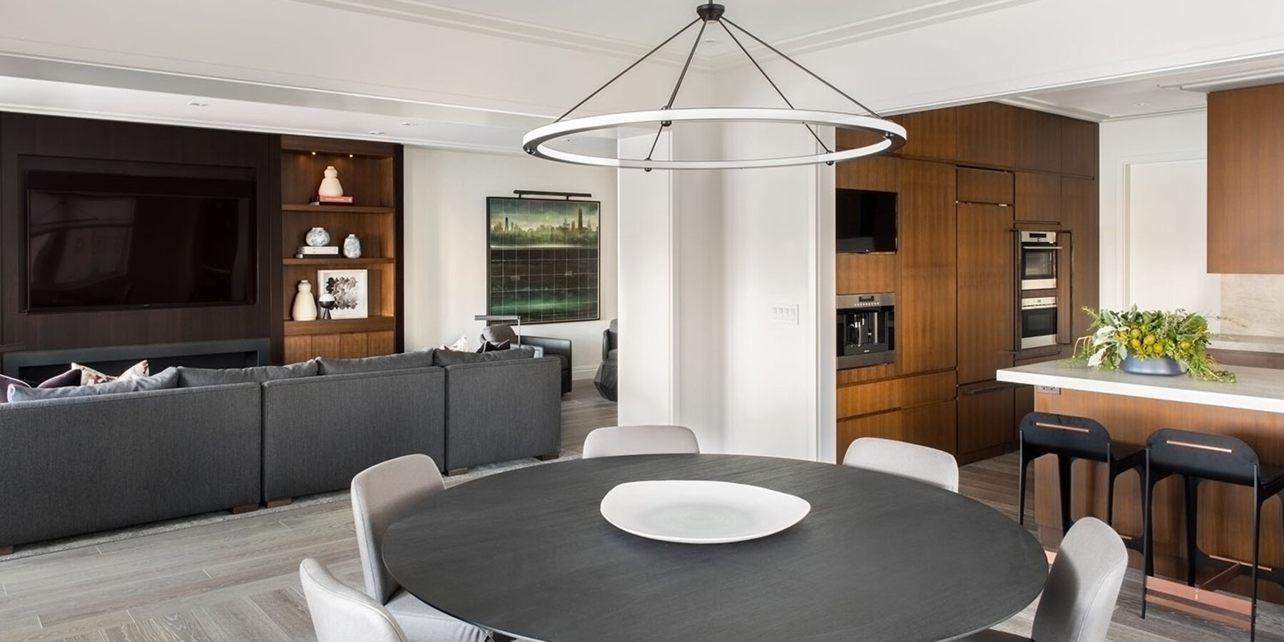 Luxury Residential Home Construction - Drake Tower Chicago dining area