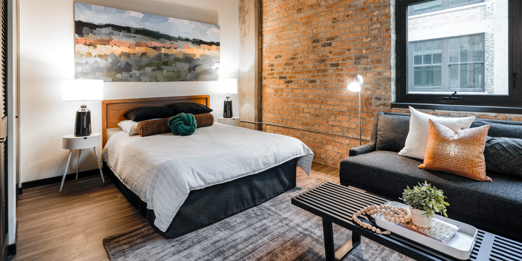 Interior of 2032 N Clybourn