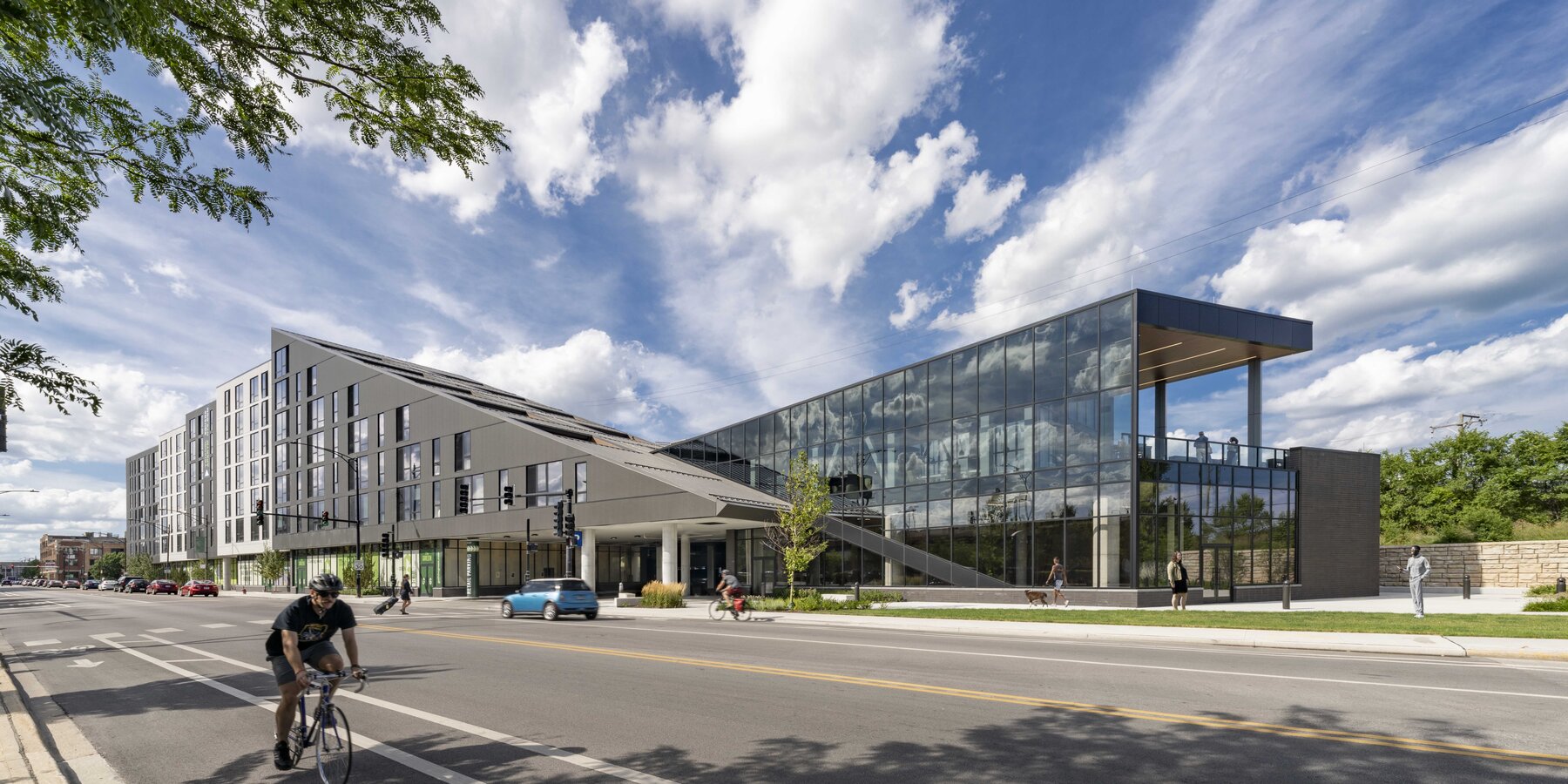 Triangle Square Exterior 