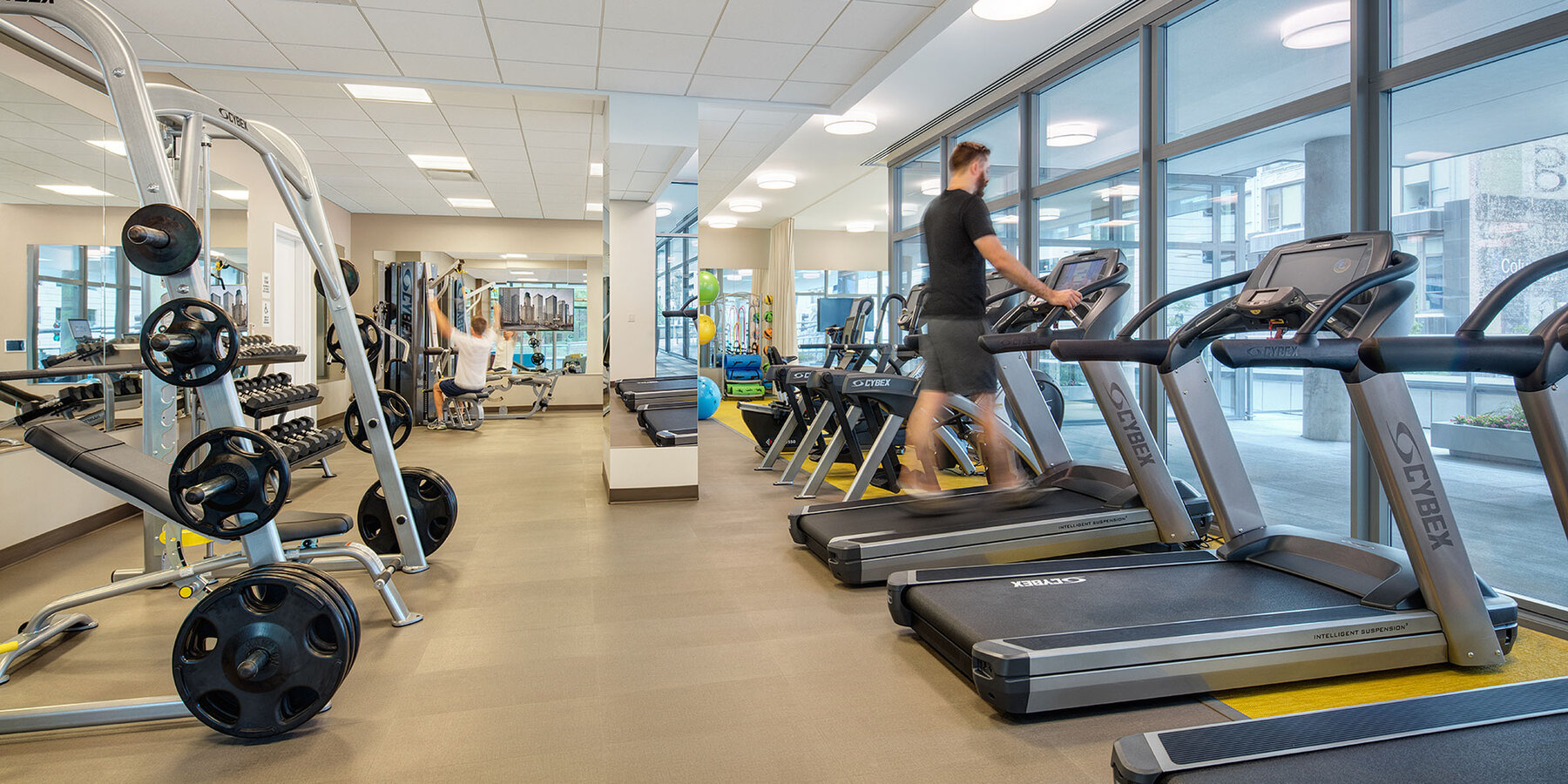 Luxury Apartment Complex Construction - 30 East fitness center amenity