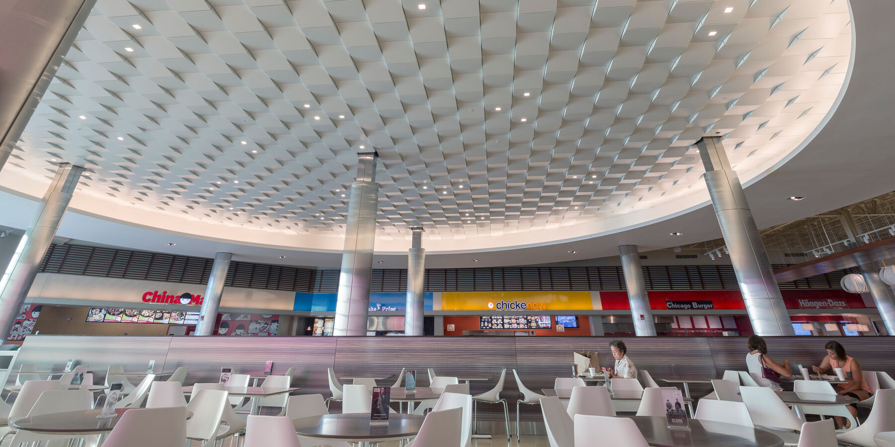 Retail & Mall Construction Company - Fashion Outlets Chicago food court seating and ceiling detail