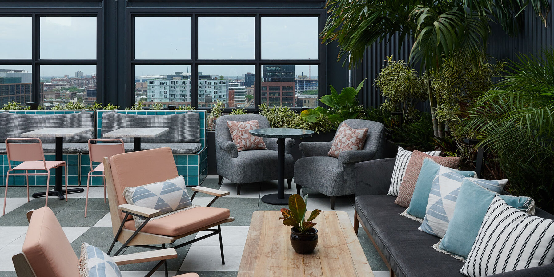 Fine Dining Construction Company - Hoxton Hotel Restaurants outdoor dining