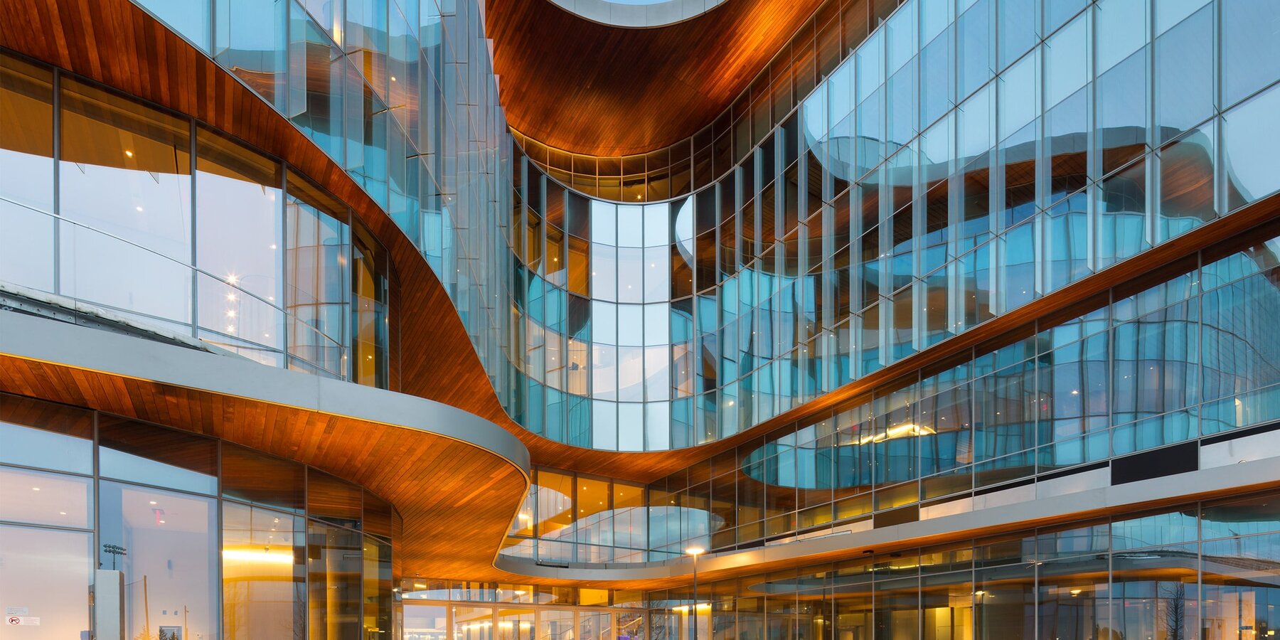 Campus Construction Chicago | Northwestern Kellogg Global Hub exterior