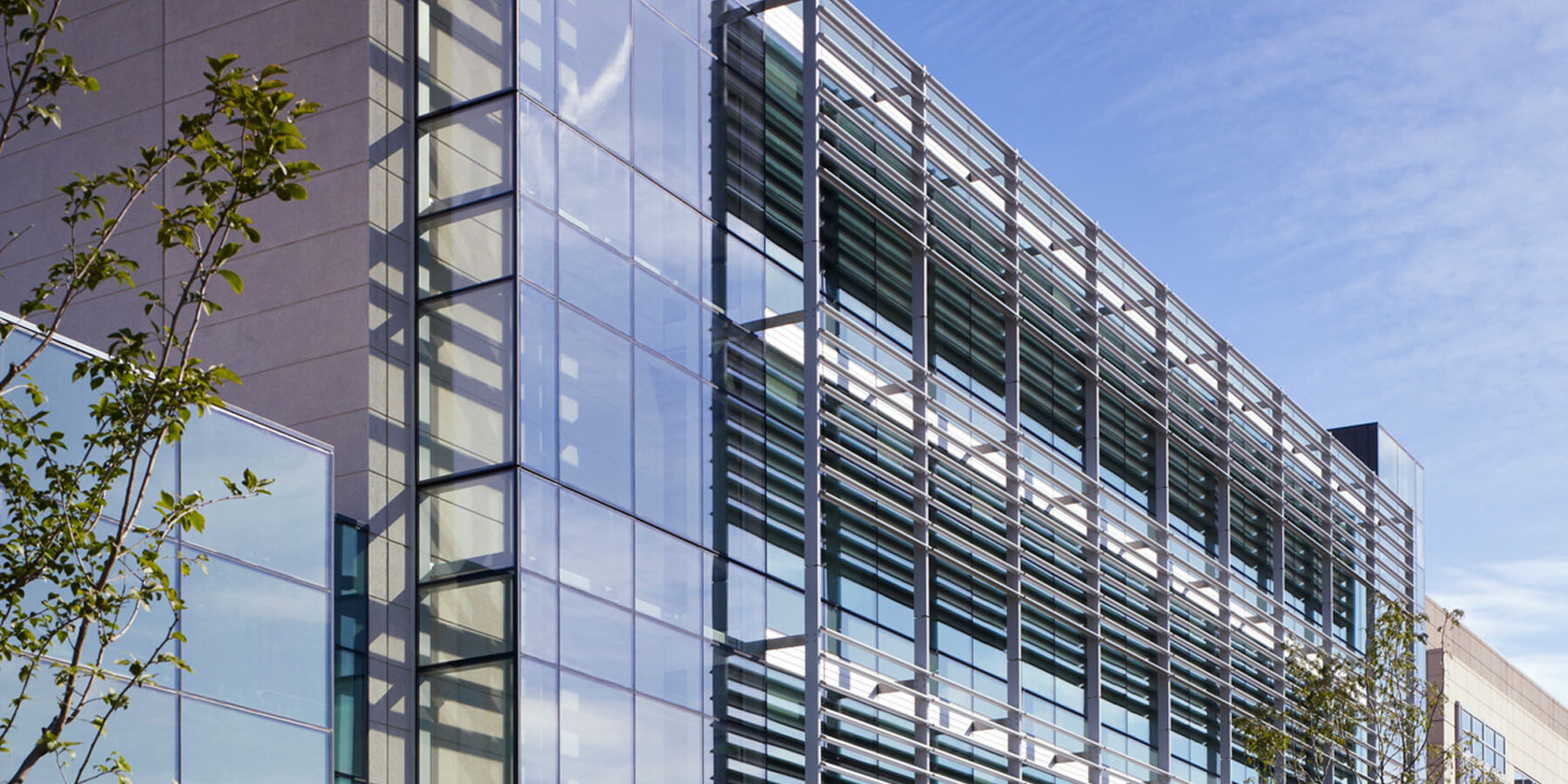 Chicago Education Construction - Loyola Niehoff Nursing School exterior east corner