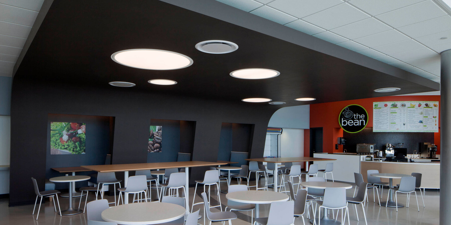 College campus construction - Morraine Valley Community College cafe seating