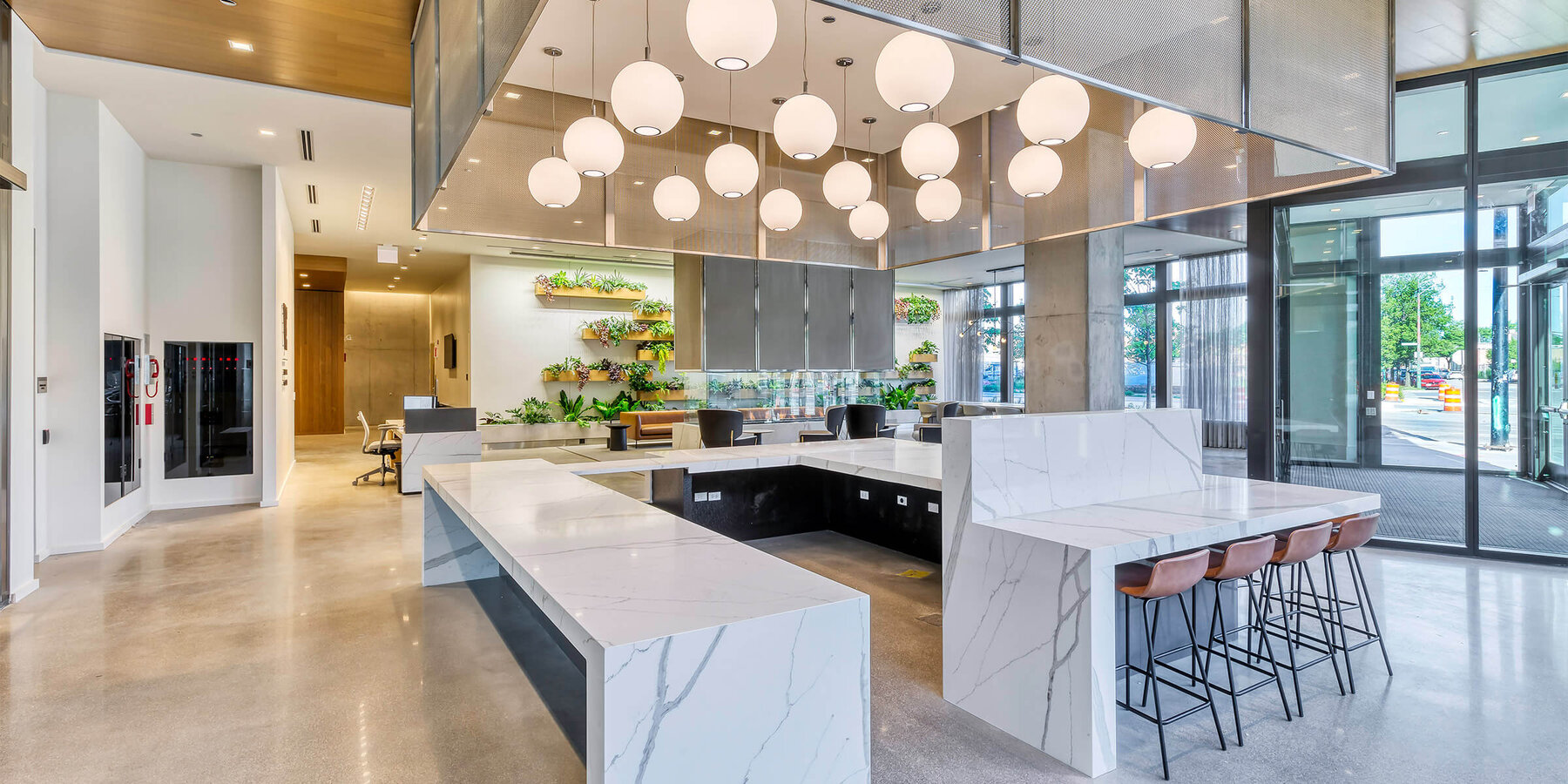 Chicago Science Lab Construction - Fulton Labs Fulton kitchen and seating