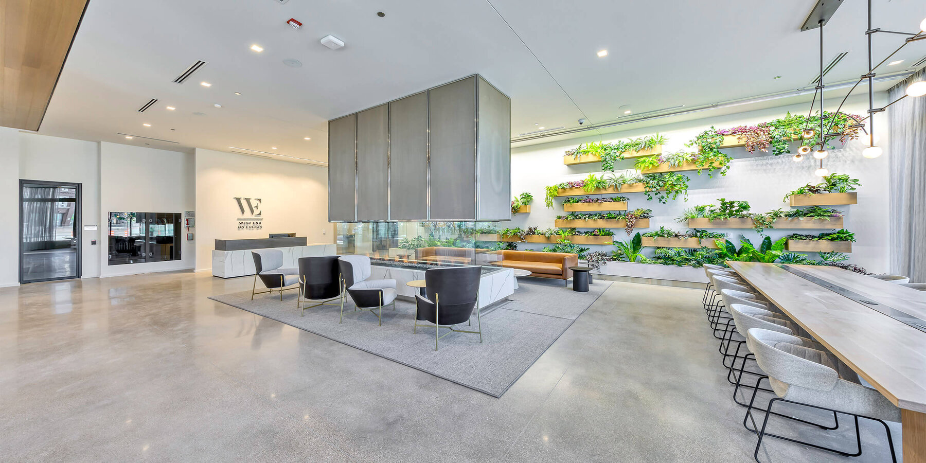 Chicago Science Lab Construction - Fulton Labs Fulton lobby seating area
