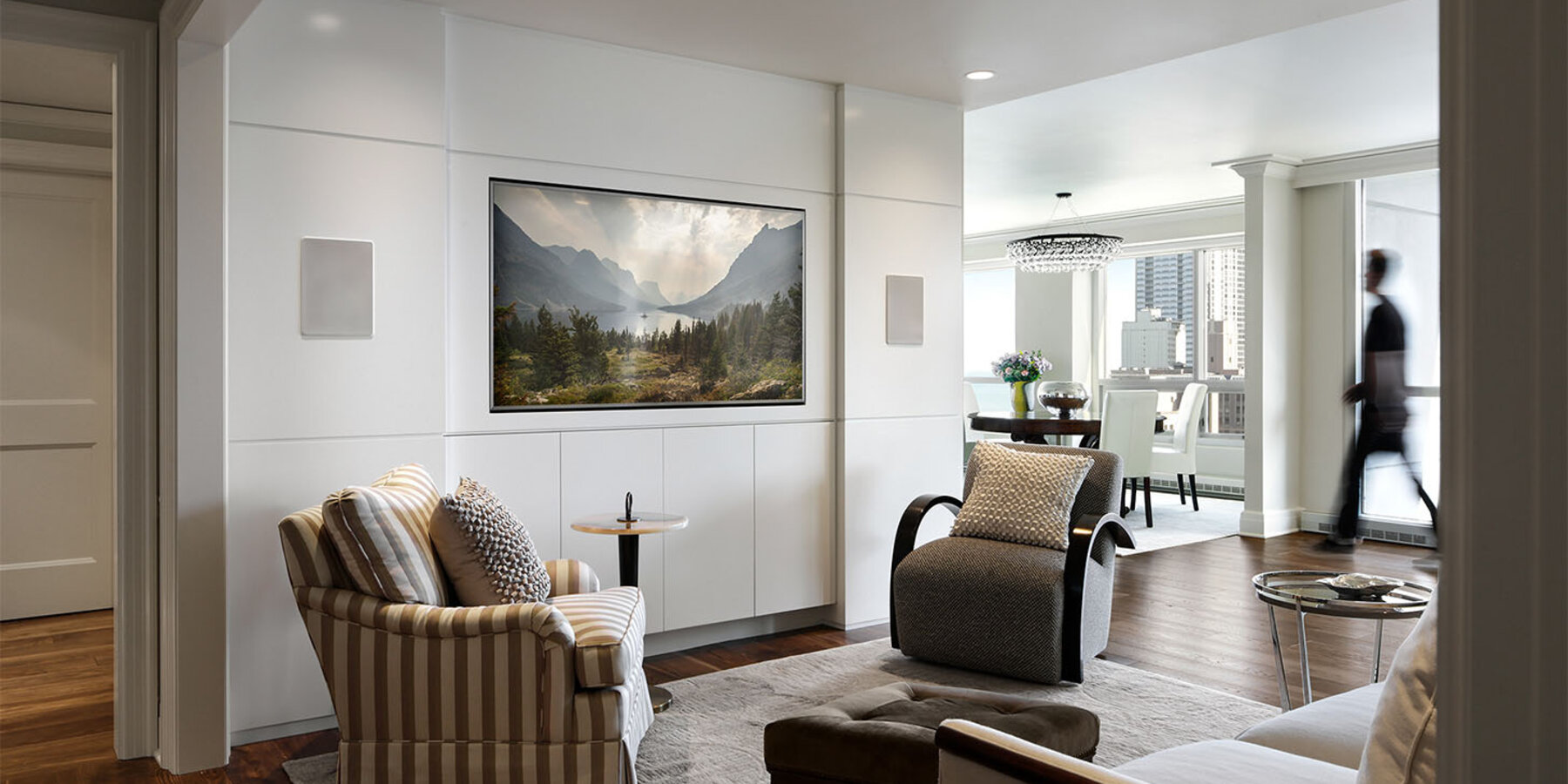 Chicago Luxury Home Builders - 250 E Pearson living room seating