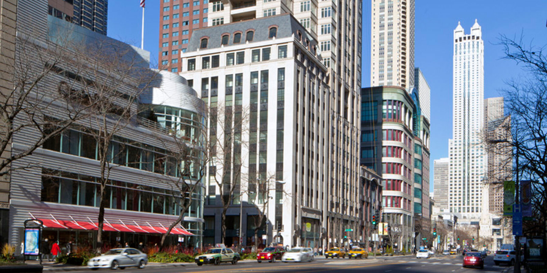 Luxury Condo Construction | Ritz Carlton Residences Chicago exterior full building view