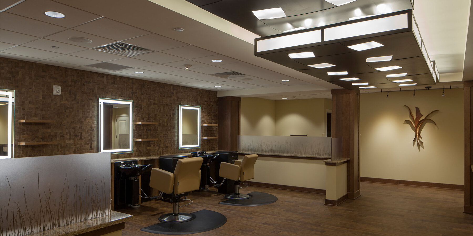 Chicago Senior Living Construction - Moorings Arlington Heights beauty salon