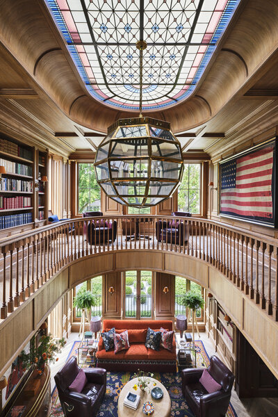 Power Construction Luxury Residence