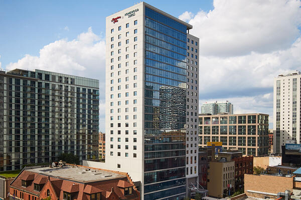 Hotel Construction Chicago - Hampton Inn & Homewood Suites exterior corner building view