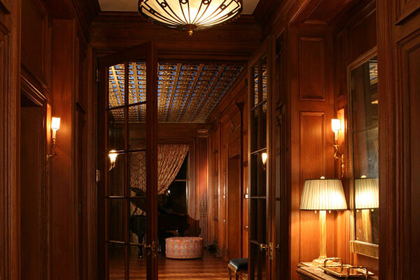 Chicago Historic Home Renovation - State Parkway Residence hallway