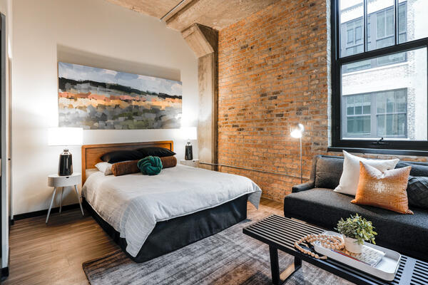 Interior of 2032 N Clybourn