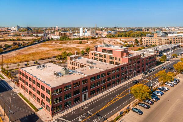 Exterior of 2032 N Clybourn