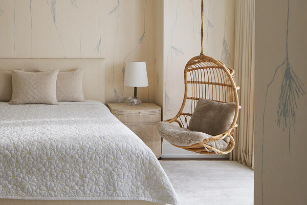Chicago Luxury Home Builders - Waldorf Astoria guest bedroom