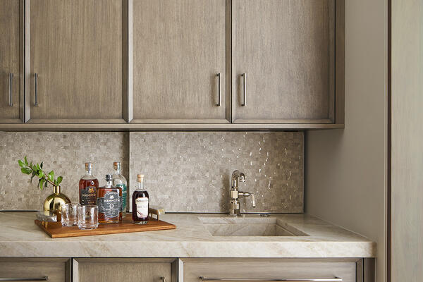 Chicago Luxury Home Builders - Waldorf Astoria wet bar