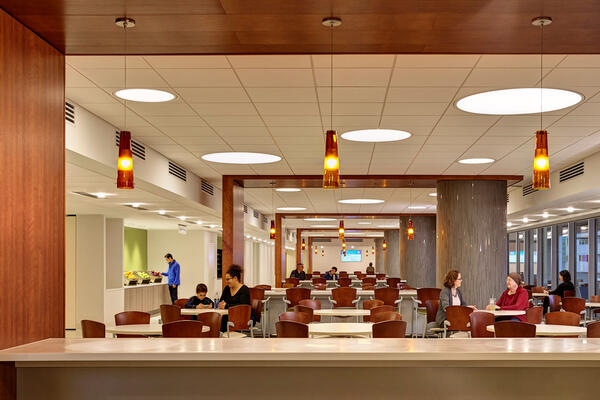 Medical and Healthcare Construction - Advocate Christ Hospital dining hall