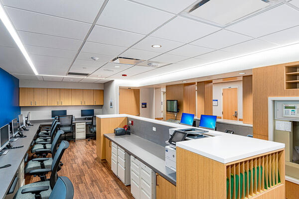 Hospital Renovations & Construction -  Northshore Evanston patient room