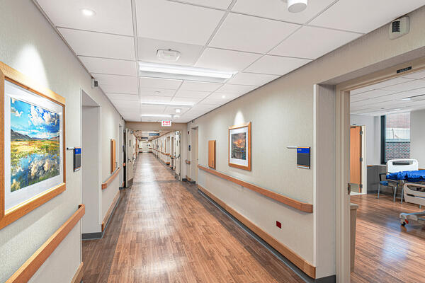 Hospital Renovations & Construction -  Northshore Evanston patient room