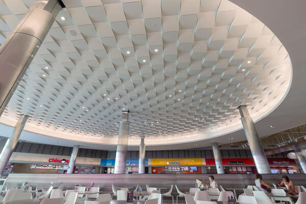 Retail & Mall Construction Company - Fashion Outlets Chicago food court seating and ceiling detail