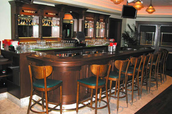 High End Restaurant Construction - Gibson's & Hugo's bar seating