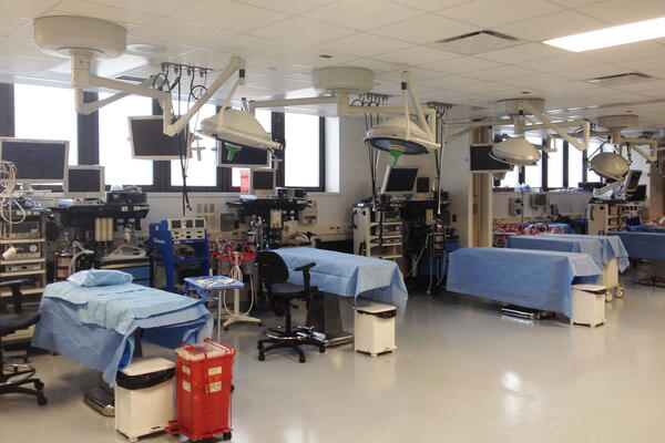 Science Lab Construction - Northshore Simulation Center patient room for simulation