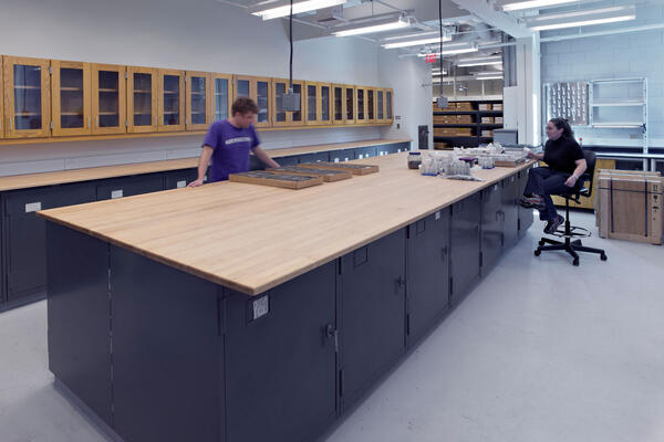 Science Lab Construction Companies - Northwestern Eps Labs collaborative work space