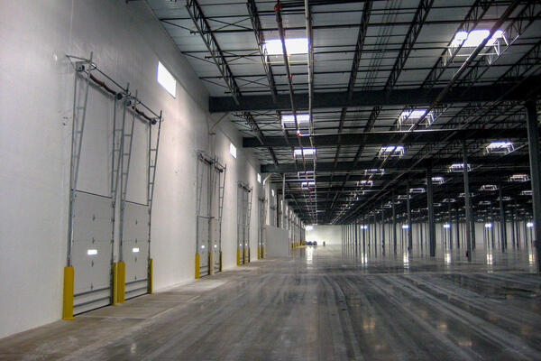 Chicago Commercial Construction - Pinnacle XXII Samsung warehouse skylights and loading dock doors