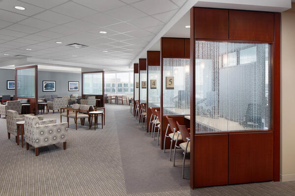 Chicago Healthcare Construction - Northwestern Glenview lobby