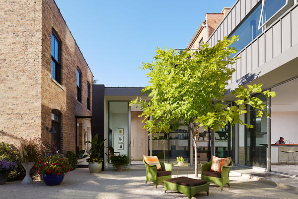 Custom Home Builders Chicago - Wicker Park Residence backyard patio