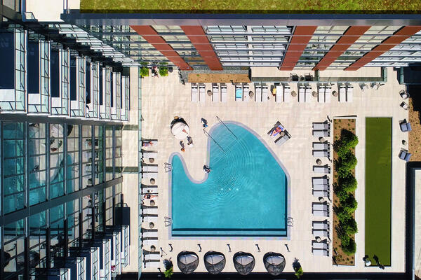 Residential and Multi-Family Construction - The Mason aerial shot of outdoor pool