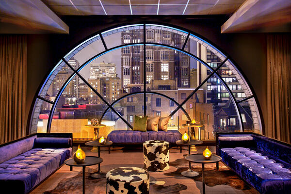 Luxury Hotel Construction | Thomspon Hotel Chicago Froines meeting room with half-moon window