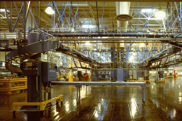 Industrial Construction Chicago - USPS O'Hare Processing sorting equipment and catwalks