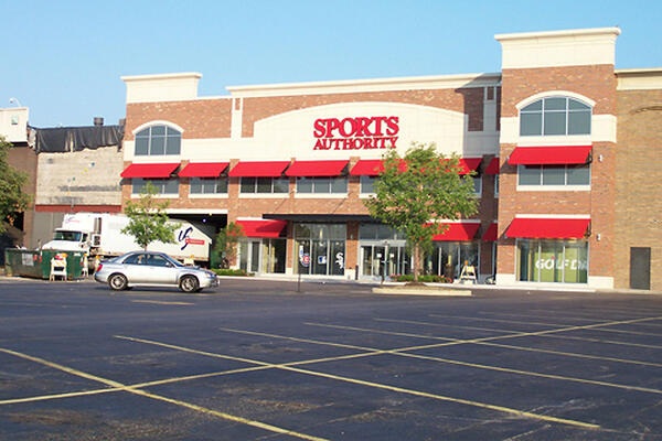 Chicago Retail Construction - Yorktown Center Expansion retail space Sports Authority parking